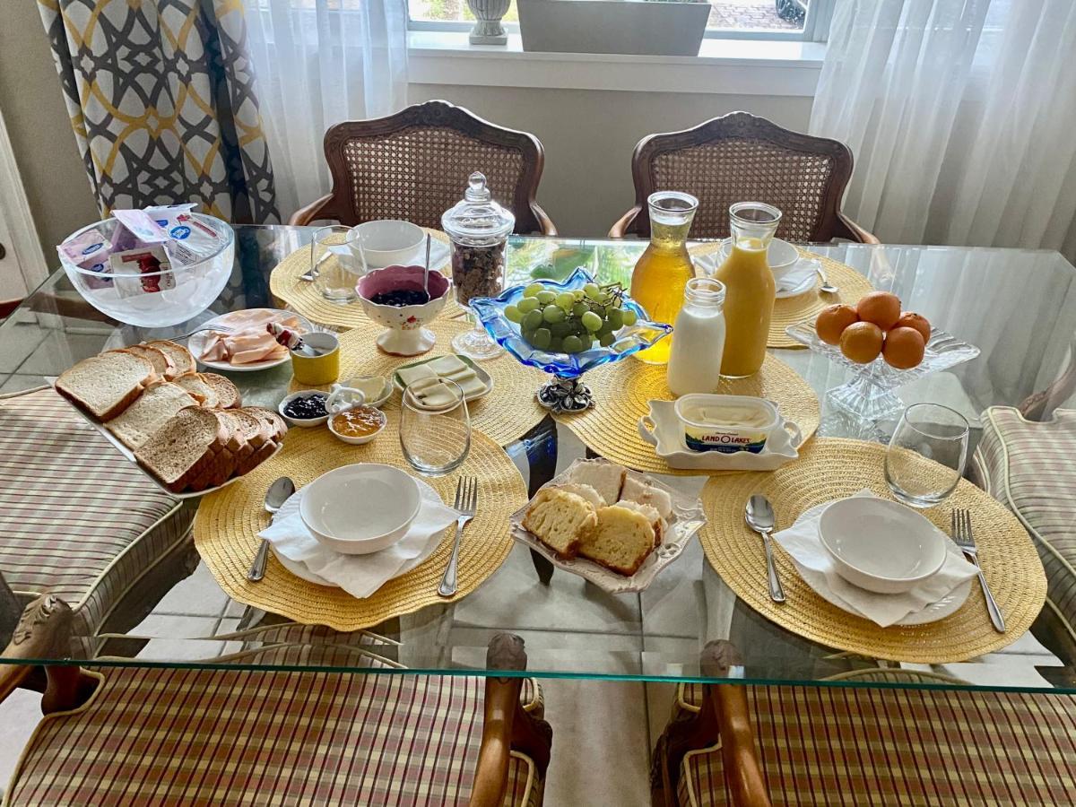 Villa Olivia Guest Rooms ฮอลลีวูด ภายนอก รูปภาพ